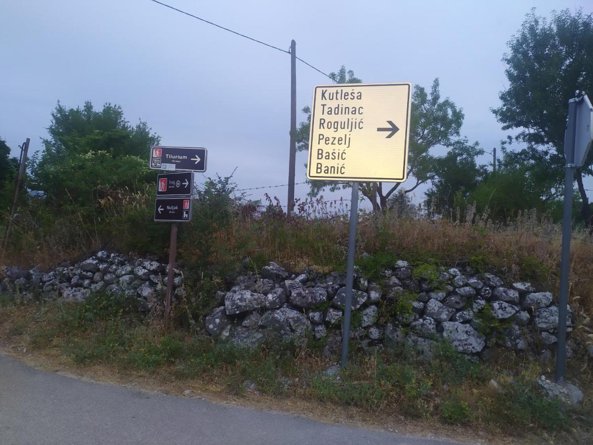 فيلا Casa Di Oliva-House With Heated Pool & Jacuzzi In Trilj, Croatia المظهر الخارجي الصورة